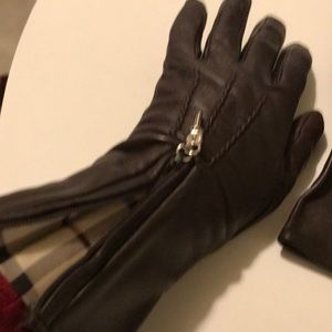burberry gloves sale